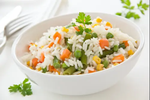 Рис с овощами. Lesya Dolyuk, ShutterStock Рис с овощами. Lesya Dolyuk, ShutterStock